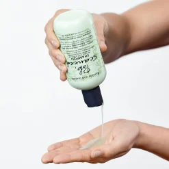 Bumble and bumble Shampoo·Shampoo|