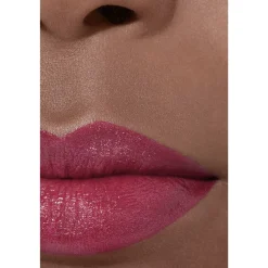 CHANEL Lippenstifte|FARBINTENSIVER LIPPENSTIFT. KONZENTRIERTE LEUCHTKRAFT UND PFLEGE. REFILLABLE