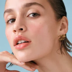 CHANEL Serum & Kur ·Serum|FEUCHTIGKEITSSPENDEND AUSGLEICHEND AUFPOLSTERND