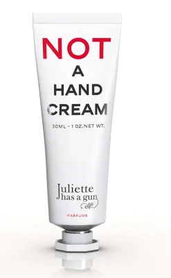 Juliette has a Gun Handpflege·Handpflege|