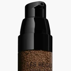 CHANEL Make-Up|VIELSEITIGES MAKE-UP MIT MIKROKAPSEL-PIGMENTEN FÜR EINEN ERFRISCHTEN TEINT